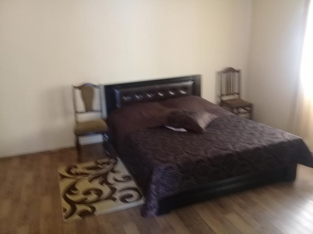 Guest House Gikacha Tbilisi Ngoại thất bức ảnh