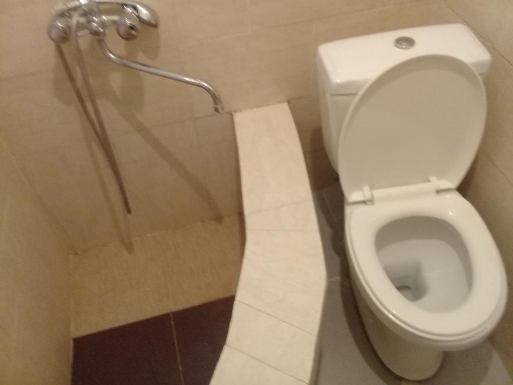 Guest House Gikacha Tbilisi Ngoại thất bức ảnh
